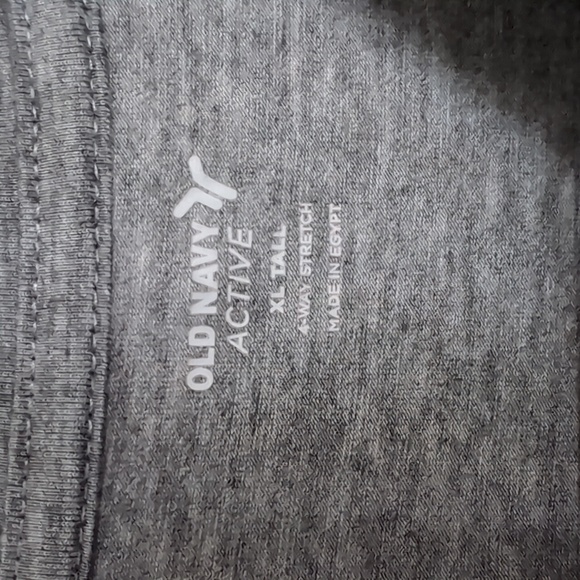 Old Navy Active Heather Gray 4-Way Stretch Short Sleeve Tshirt Size XL Tall - Picture 2 of 4